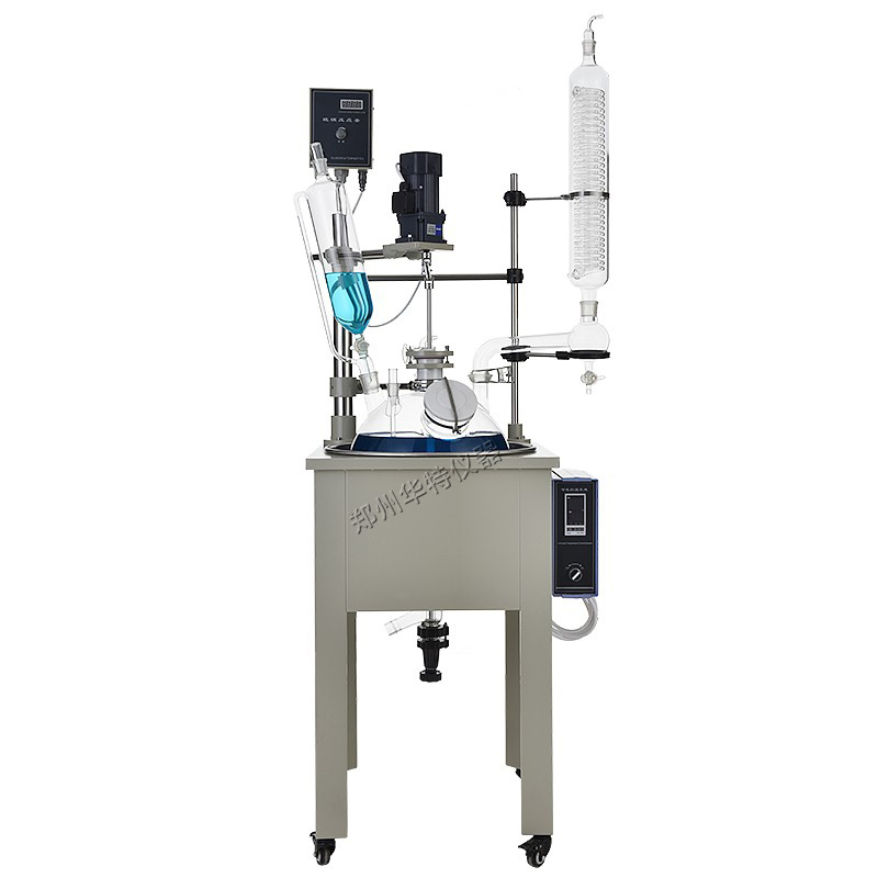 F-10L�ΌӲ���������